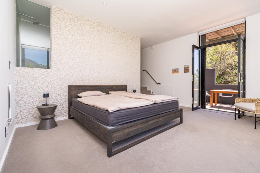 To Let 3 Bedroom Property for Rent in Tamboerskloof Western Cape